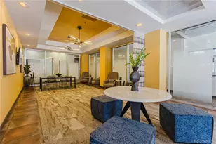 100 Park Ave W, Denver, CO 80205 - Photo 16