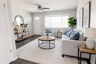 489 Toledo, Aurora, CO 80011 - Photo 2