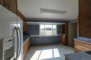 15752 Duquesne Cir, Brighton, CO 80603 - Photo 8