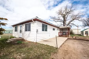 455 Elm St, Deer Trail, CO 80105 - Photo 1