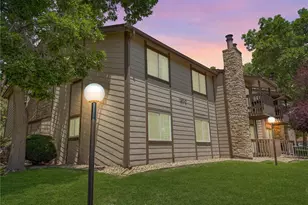 1870 S Pitkin Cir, Aurora, CO 80017 - Photo 1