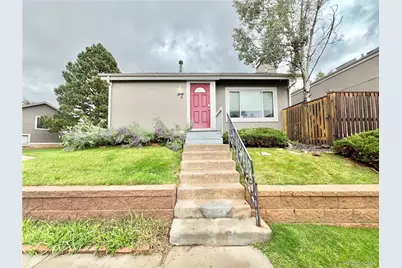3815 S Genoa Circle #B, Aurora, CO 80013 - Photo 1