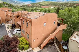10 Taos Pl, Manitou Springs, CO 80829 - Photo 1