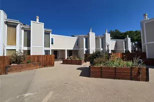 1050 S Monaco Parkway, Denver, CO 80224 - Photo 1