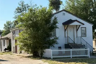 817 Deuel St, Fort Morgan, CO 80701 - Photo 1