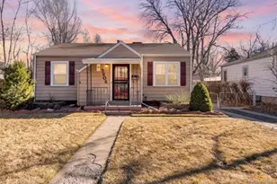 3906 S Cherokee St, Englewood, CO 80110 - Photo 1