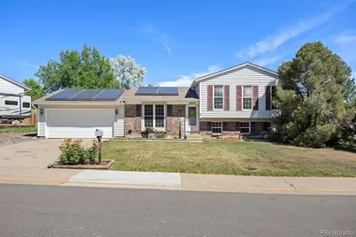 18527 E Kansas Place, Aurora, CO 80017 - Photo 1