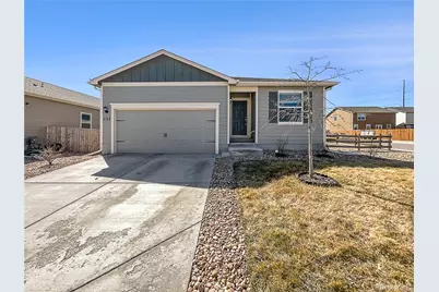 232 Horizon Avenue, Lochbuie, CO 80603 - Photo 1