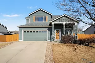 655 Elizabeth St Cir, Dacono, CO 80514 - Photo 1