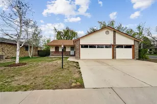 1143 N Redbud Dr, Loveland, CO 80538 - Photo 1