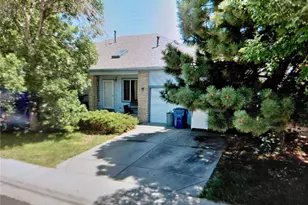 1414 S Richfield Way, Aurora, CO 80017 - Photo 1
