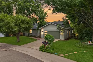 3265 E Hinsdale Pl, Centennial, CO 80122 - Photo 1