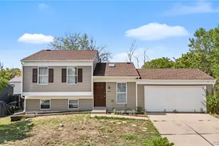 20503 E Batavia Dr, Aurora, CO 80011 - Photo 1