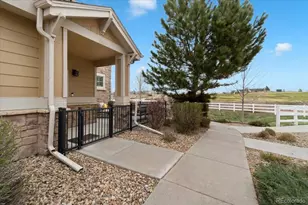 1761 S Buchanan Cir, Aurora, CO 80018 - Photo 1