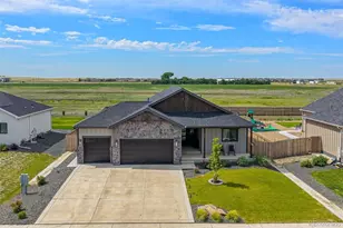 118 Seventh Ave, Wiggins, CO 80654 - Photo 1