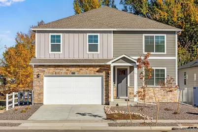 810 N Clubview Street, Watkins, CO 80137 - Photo 1