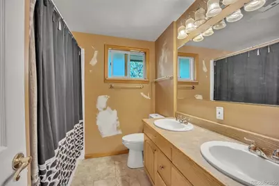 8178 W 64th Avenue, Arvada, CO 80004 - Photo 12