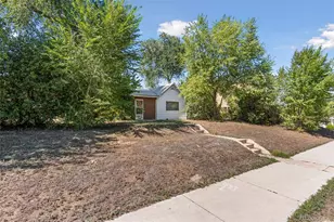 1655 S Franklin St, Denver, CO 80210 - Photo 1