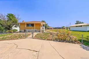 432 3rd Ave, Deer Trail, CO 80105 - Photo 1