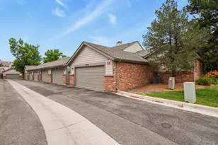 4231 S Fairplay Cir, Aurora, CO 80014 - Photo 1