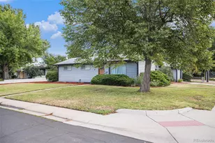 1694 S Elm St, Denver, CO 80222 - Photo 1