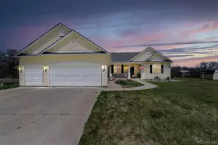 33 Riverdowns, Colorado City, CO 81019 - Photo 1