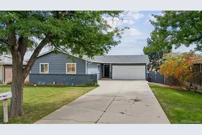 547 Loomis Avenue, Colorado Springs, CO 80906 - Photo 1