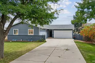 547 Loomis Ave, Colorado Springs, CO 80906 - Photo 1