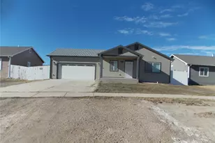 517 Foster Ave, Alamosa, CO 81101 - Photo 1