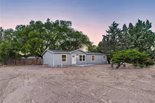 290 E Kipling Dr, Pueblo, CO 81007 - Photo 1