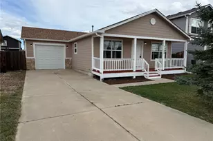 1122 4th Ave, Deer Trail, CO 80105 - Photo 1