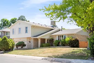 6463 S Vance St, Littleton, CO 80123 - Photo 1