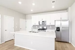 792 N Tempe St, Aurora, CO 80018 - Photo 1