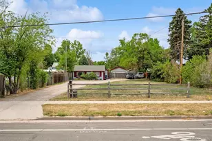 1220 W Oxford Ave, Englewood, CO 80110 - Photo 1