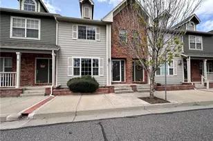 438 N Parkside Dr, Longmont, CO 80501 - Photo 1