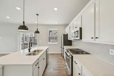 6225 N Nepal Court, Aurora, CO 80019 - Photo 1