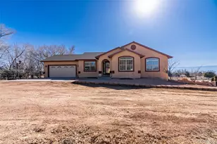 330 7th St, Penrose, CO 81240 - Photo 1