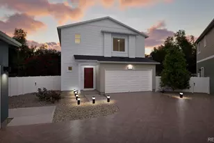 22172 E 38th Pl, Aurora, CO 80019 - Photo 1