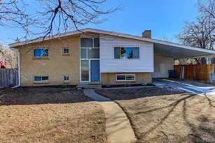 490 Quentin St, Aurora, CO 80011 - Photo 1