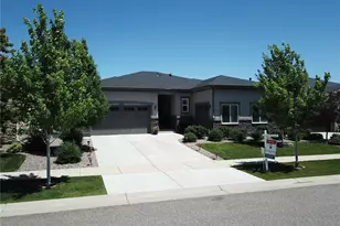 26741 E Peakview Pl, Aurora, CO 80016 - Photo 1