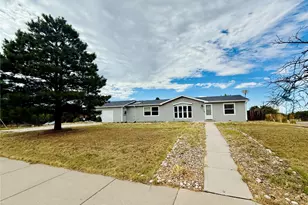 309 E Poplar St, Elizabeth, CO 80107 - Photo 1