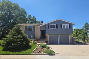 7270 S Cherry Dr, Centennial, CO 80122 - Photo 1