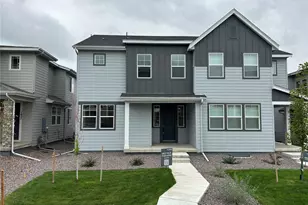 1423 Great Western Dr, Longmont, CO 80501 - Photo 1