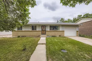 970 Olathe St, Aurora, CO 80011 - Photo 1