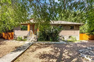 412 Yucca Dr, Colorado Springs, CO 80905 - Photo 1