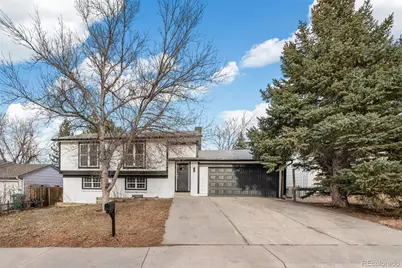 1476 S Olathe Way, Aurora, CO 80017 - Photo 1