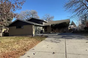 262 Victor St, Aurora, CO 80011 - Photo 1