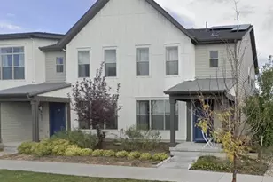 9647 E 56th Pl, Denver, CO 80238 - Photo 1