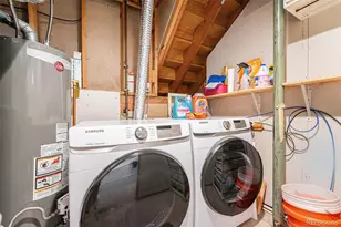 19523 E Buchanan Pl, Aurora, CO 80011 - Photo 20