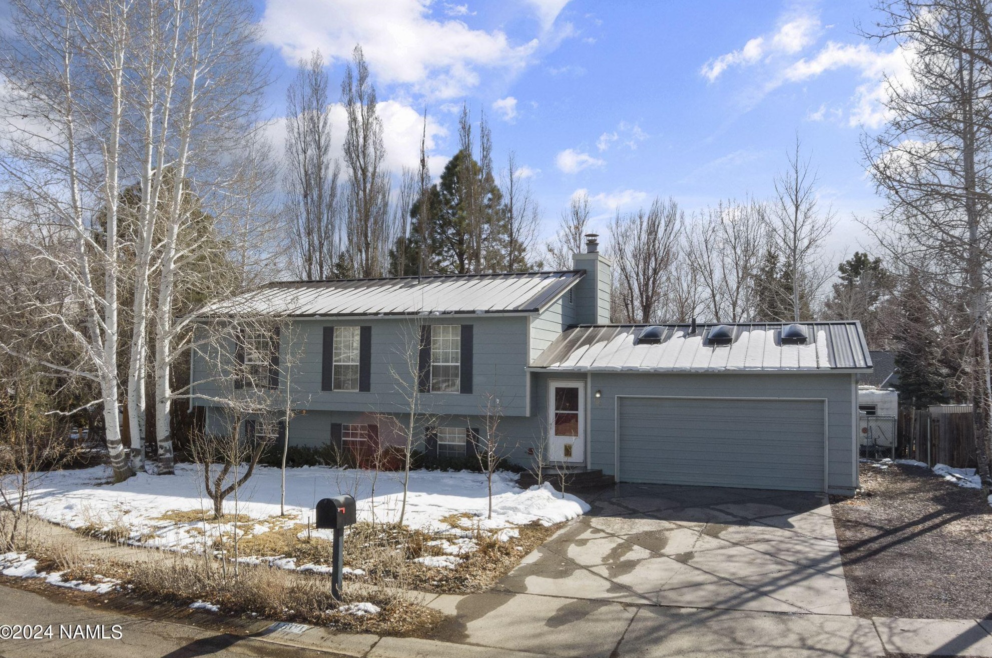 1801 N Thistle Rd, Spearfish, SD 57799